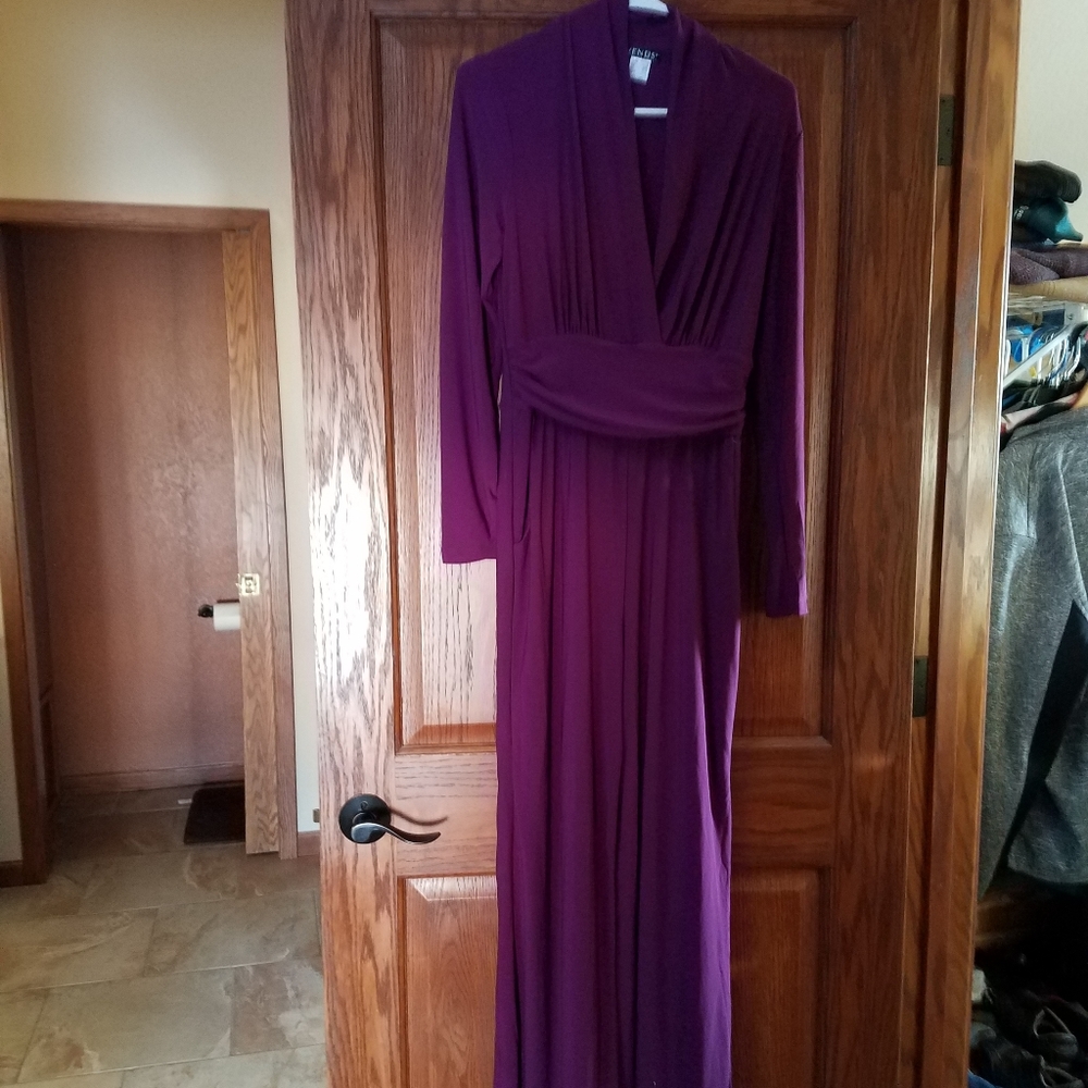 Maroon jumpsuit never worn